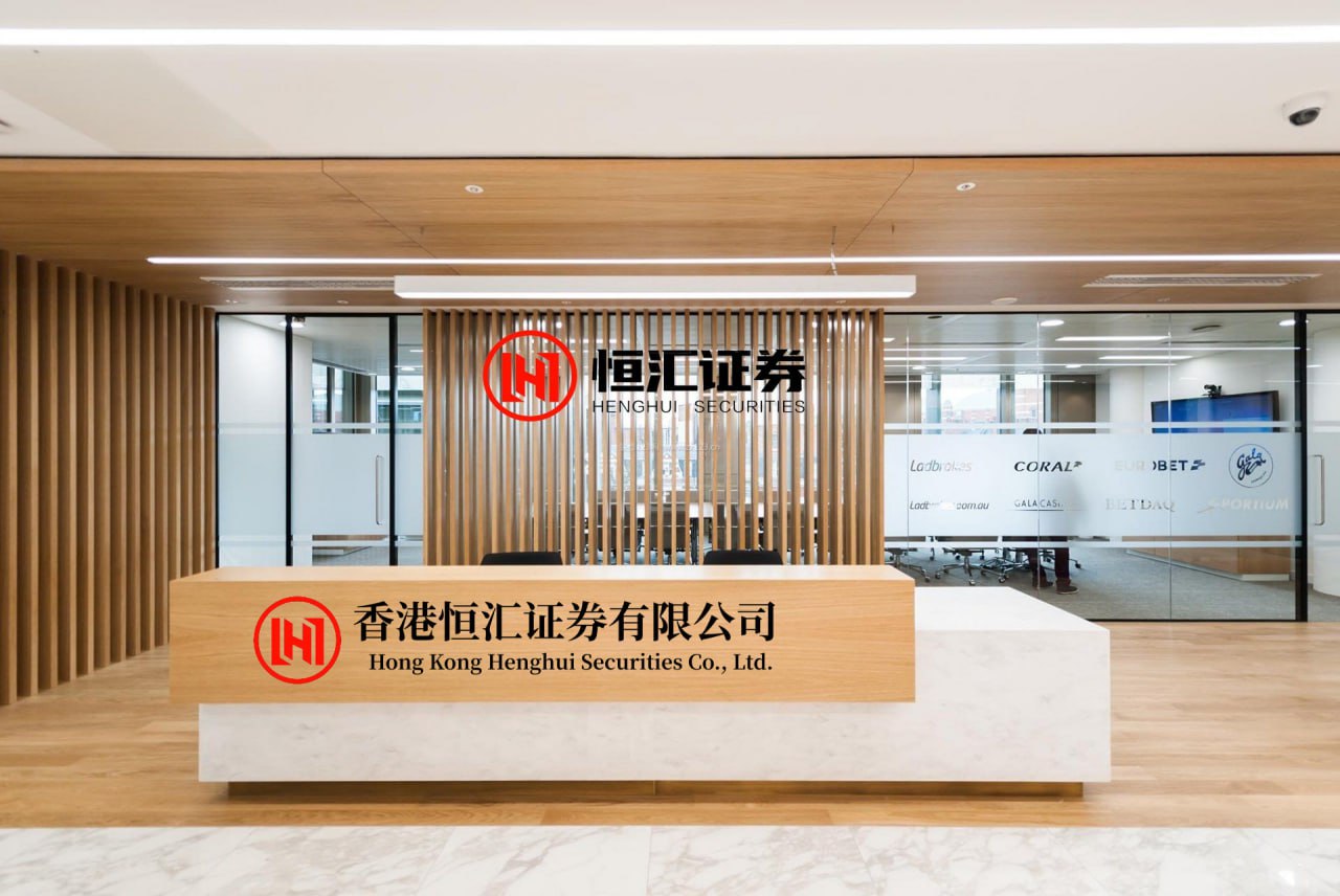 仁信配资 深圳一家公司，年会送出5套商品房！大奖还有36g黄金、保时捷、宝马、特斯拉......